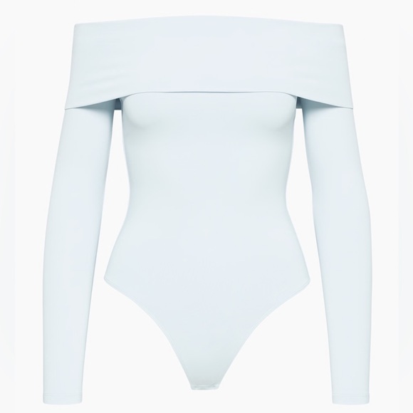 Aritzia Contour Deco Bodysuit - Picture 7 of 9